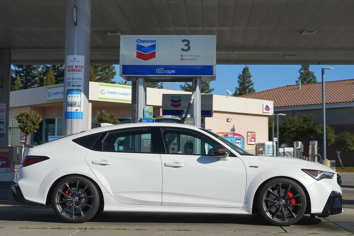 That OEM+ look just hits me different in my 30s. Shot on a Sony A7iv Tamron 35-150 f2/2.8