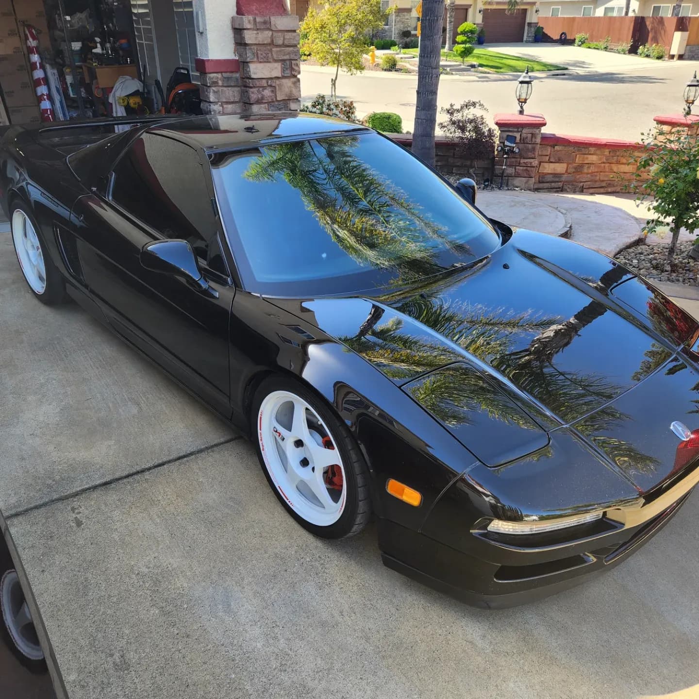 Modifications: - JIC coilovers - Regamaster 17 fronts 18 rears AVAN052 Tires under 1,000 miles - SOS Short Shifter - Cold Air Intake scoop - Pride V2 Exhaust - 
